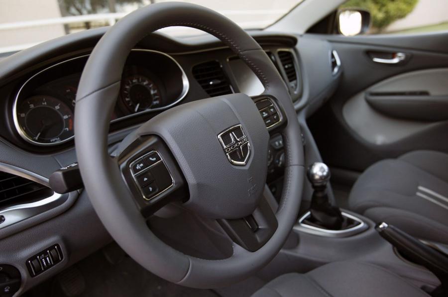  Dodge Dart 2012 года  (фото 75 из 145)